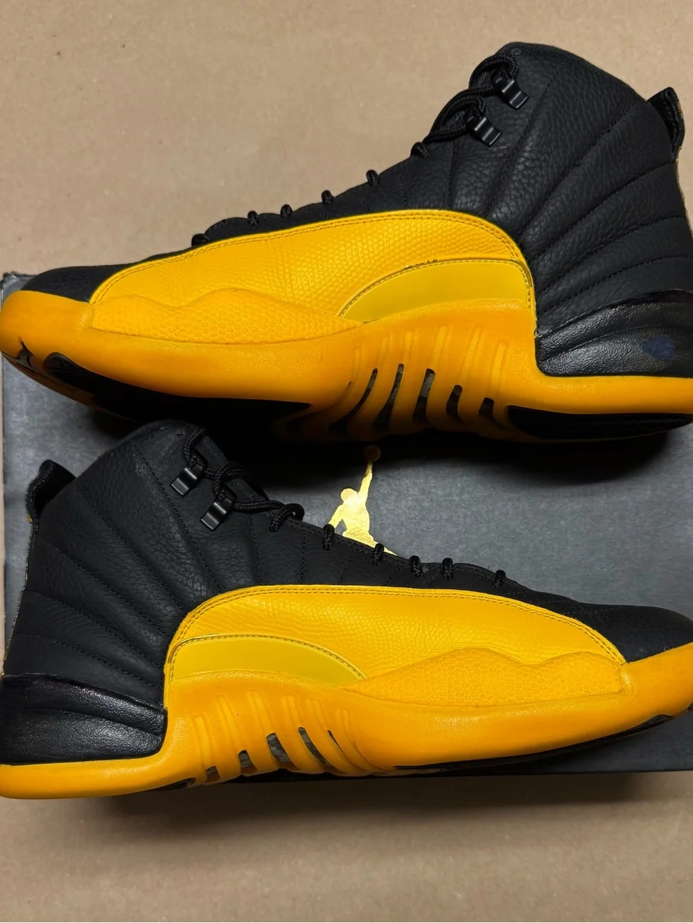 Nike Air Jordan 12 Retro University Gold Mens size 13 Basketball Shoes Rare!
